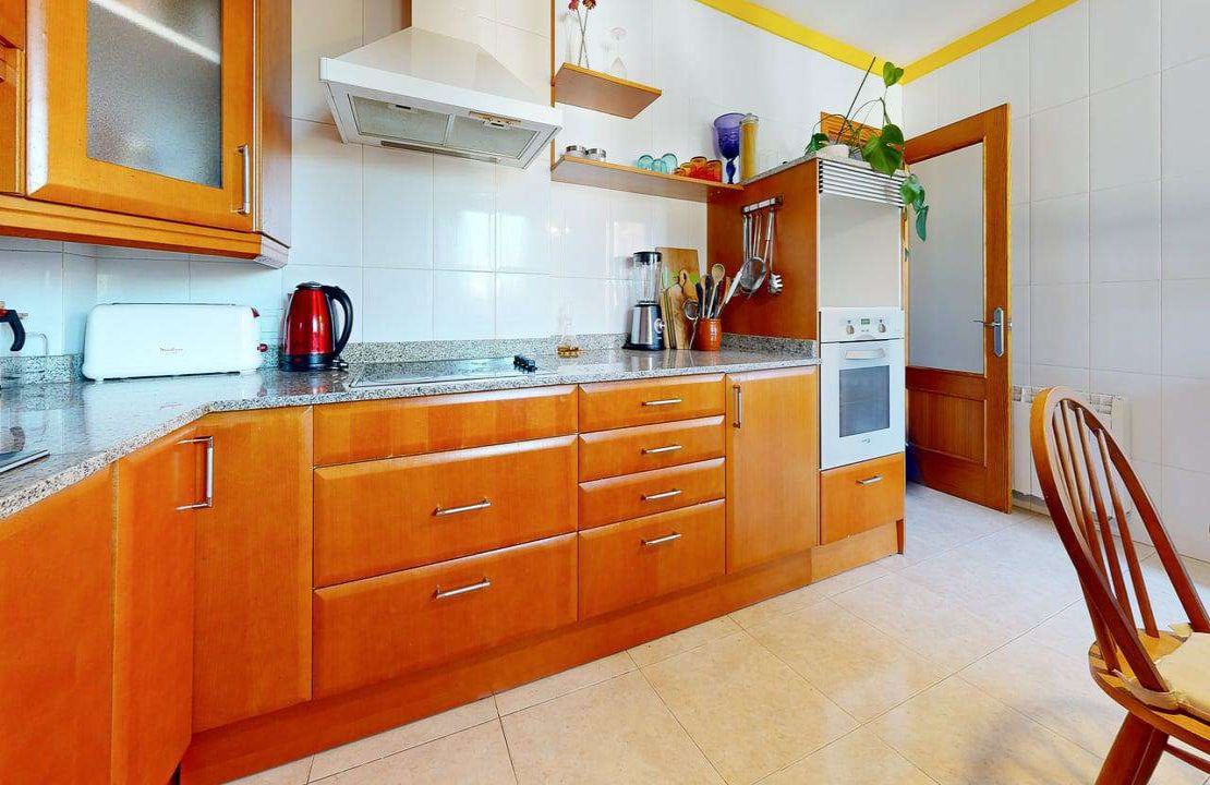 Bright apartment in Campanet offering terraces, parking and views
